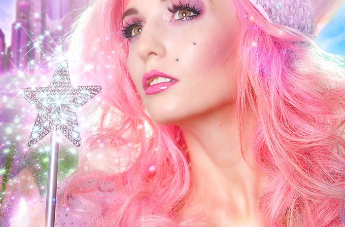 Audrey of Pink Oz