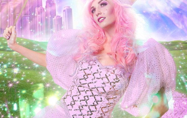 Audrey of Pink Oz